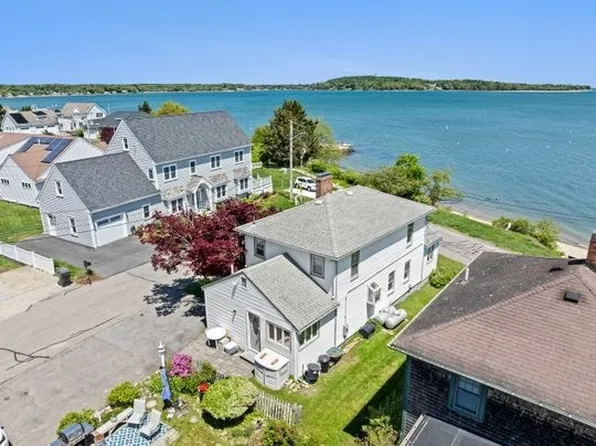 45 Rocky Nook Ave, Kingston, MA 02364