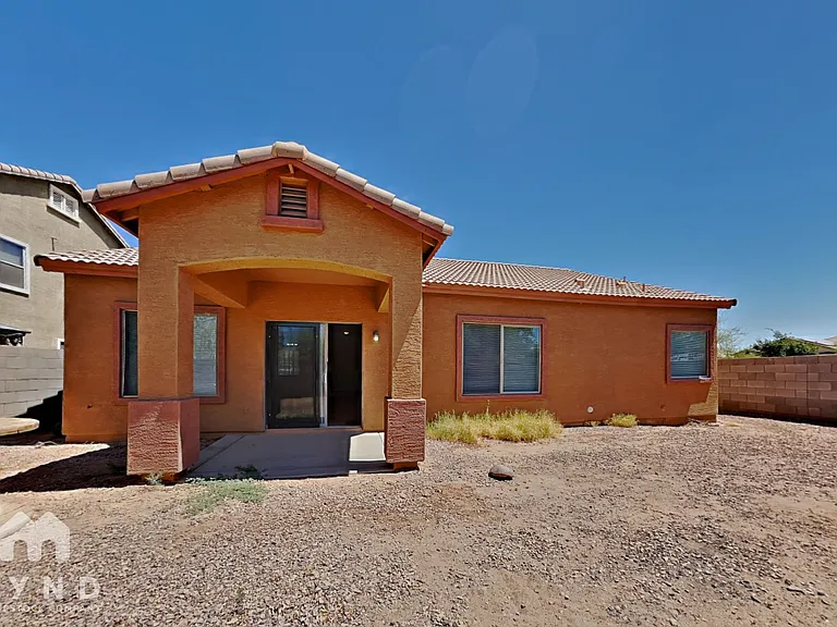 9303 W Raymond St — Photo 17