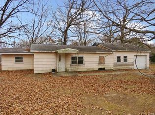 12670 Van Cleve Dr, Licking, MO 65542