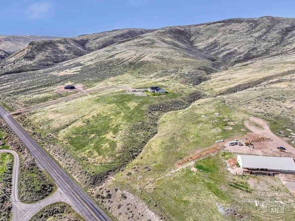 2707 Rock Creek Rd, Hansen, ID 83334
