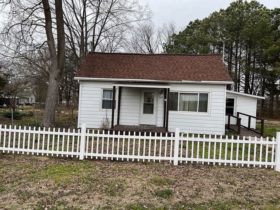 306 E Gossett St, Norris City, IL 62869 Zillow