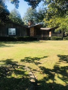 208 Ridgeview Dr, Carriere, MS, 39426