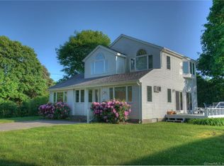 13 Richmond Ln, Stonington, CT 06355