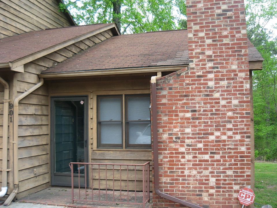 1st image of 901 Kendall Dr #1104
