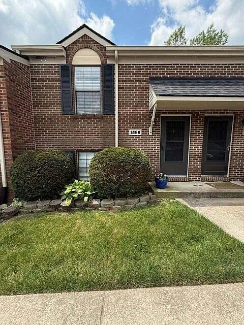 1st image of 1380 Hartland Woods Way