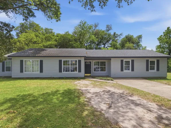 105 Radeke St, Welsh, LA 70591