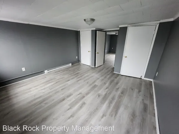 49 W Garibaldi Ave, Nesquehoning, PA 18240