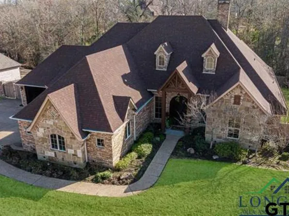 135 Alexis Dr, Longview, TX 75605