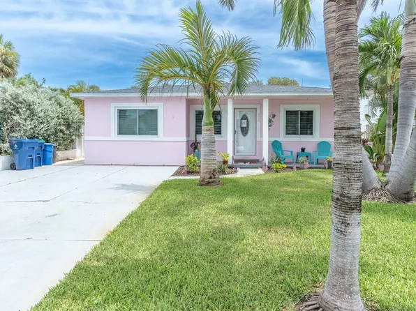 528 77th Ave, Saint Pete Beach, FL 33706