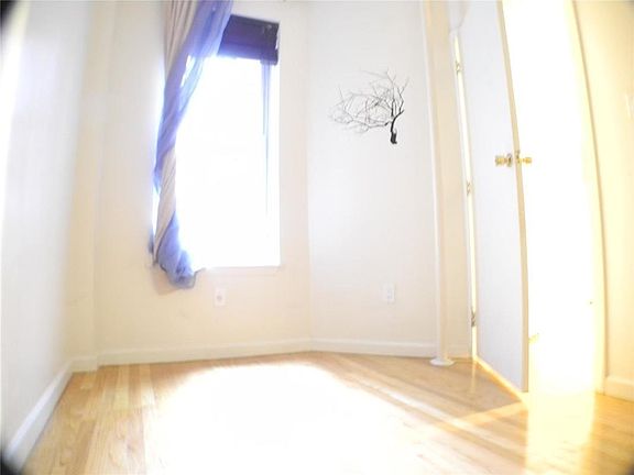 4th image of 451 W 44th St APT 43