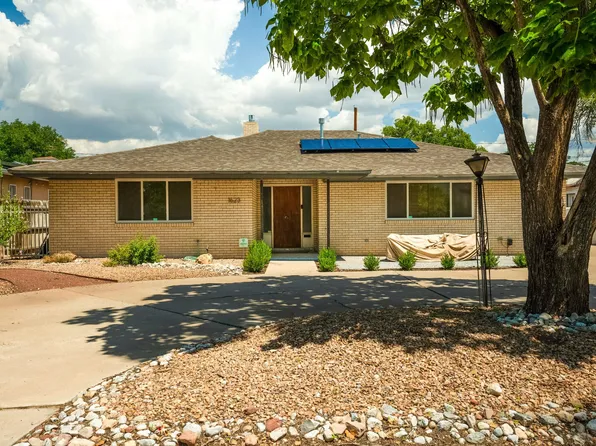 1623 San Patricio Ave SW, Albuquerque, NM 87104