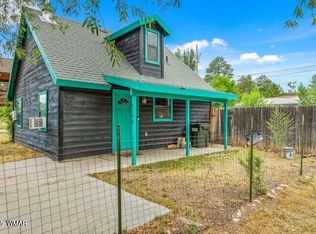 3390 Apache Dr, Overgaard, AZ 85933