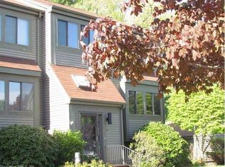 52 Wickhams Fancy #52, Canton, CT 06019