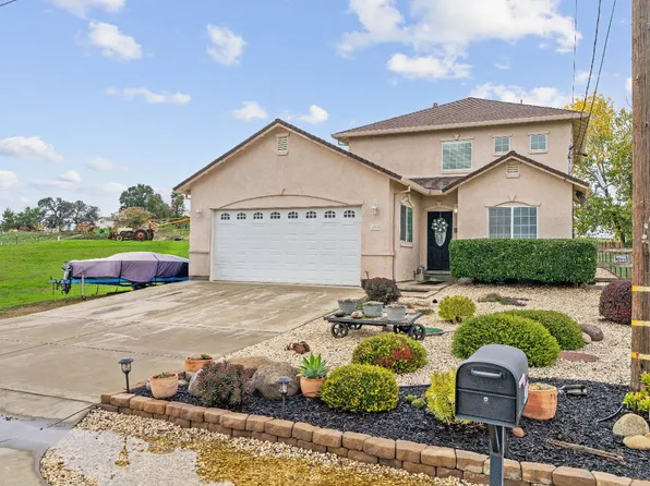 4390 Cheyenne Dr, Ione, CA 95640