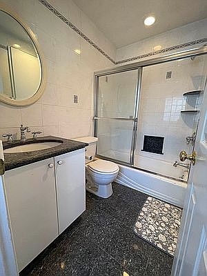 4th image of 6640 Sedgwick Pl #1