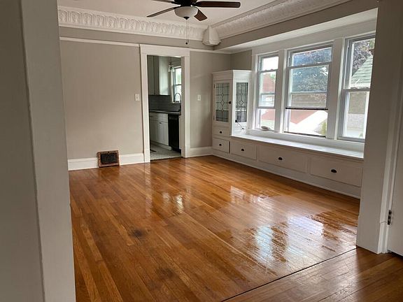 3rd image of 1529 Cordova Ave