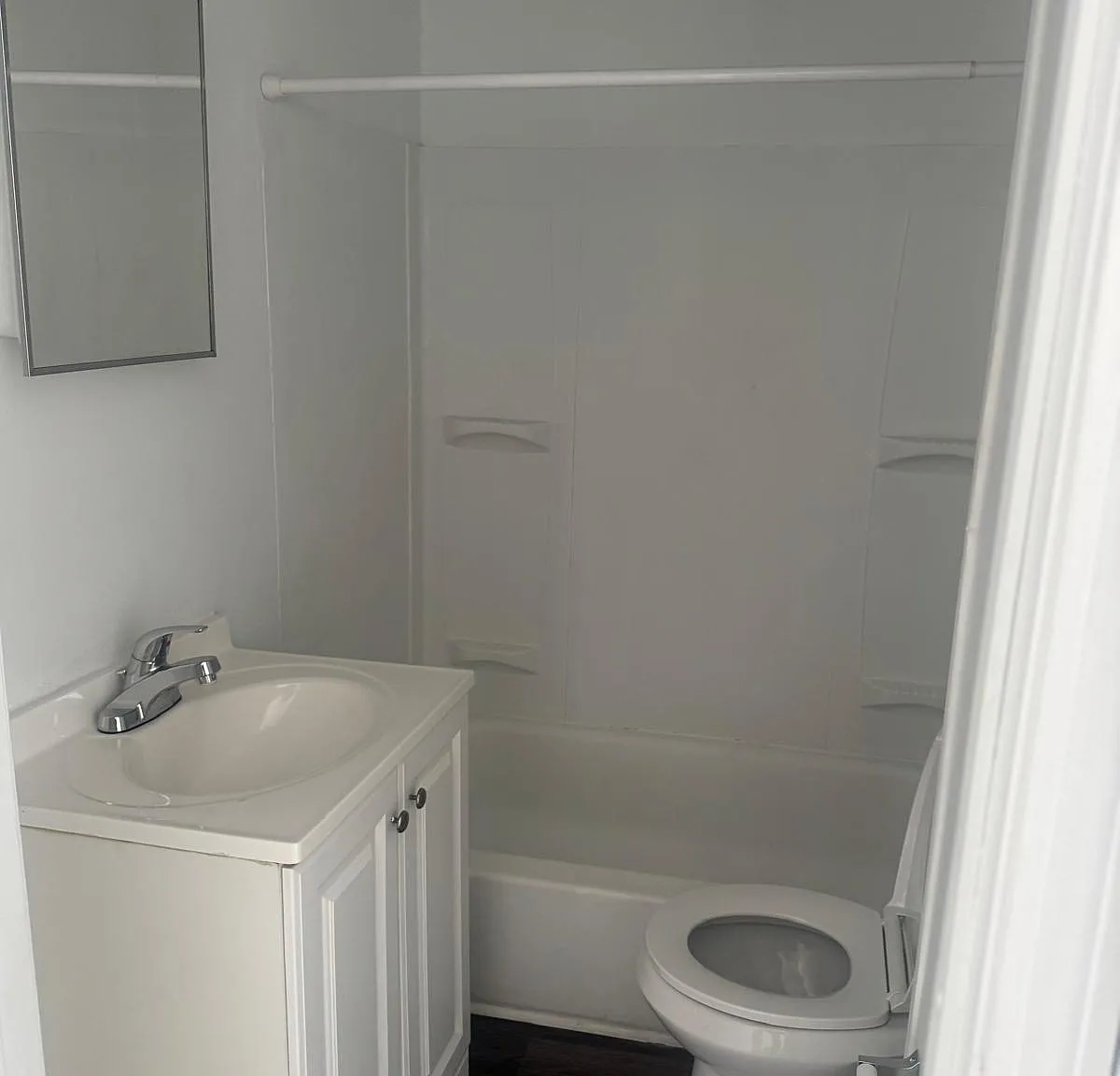 1 bed, $1,800 — Photo 3