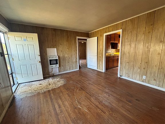 2nd image of 2436 Rattikin Rd
