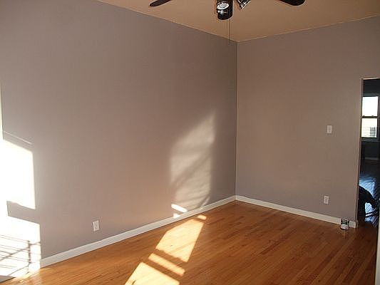 1st image of 100 Kosciuszko St APT 3