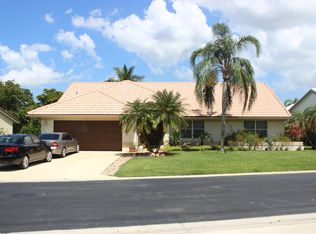 6733 Brookhurst Cir, Lake Worth, FL 33463