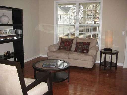 3rd image of 533 Watercress Dr