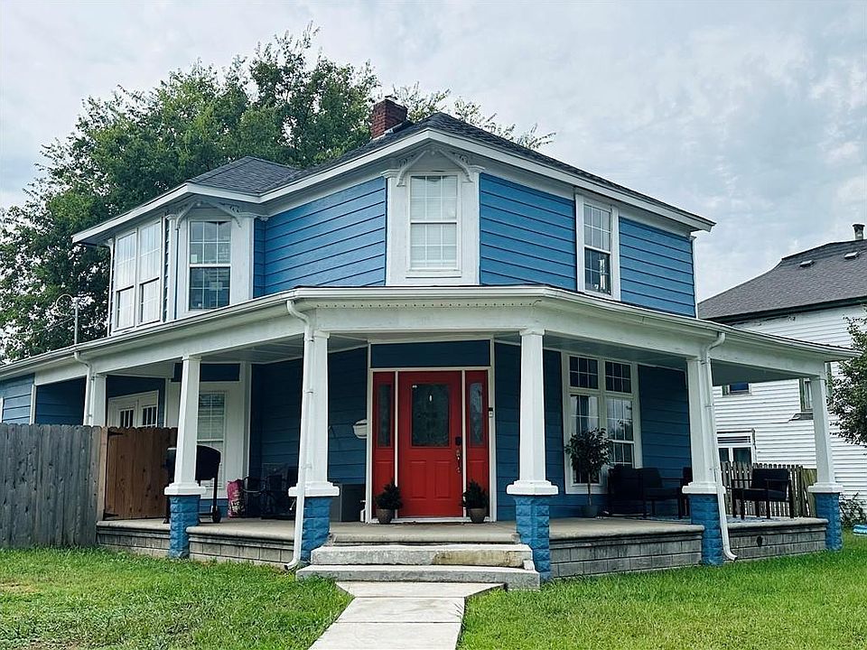 1st image of 516 E 5th St