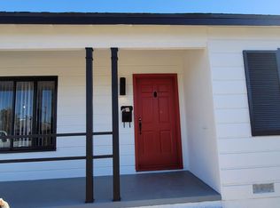 4160 N Greenbrier Rd, Long Beach, CA 90808