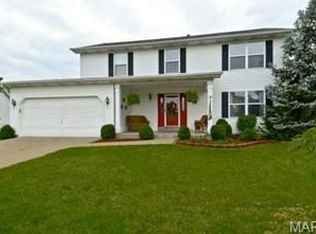 533 Brookneal Dr, Saint Charles, MO