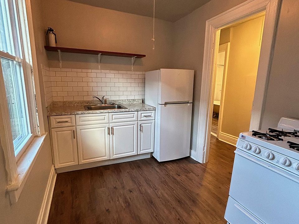 1st image of 380 Breckenridge St APT 3