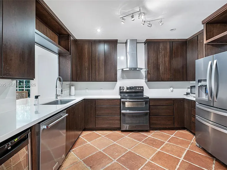 4150 Ventura Ave — Photo 15