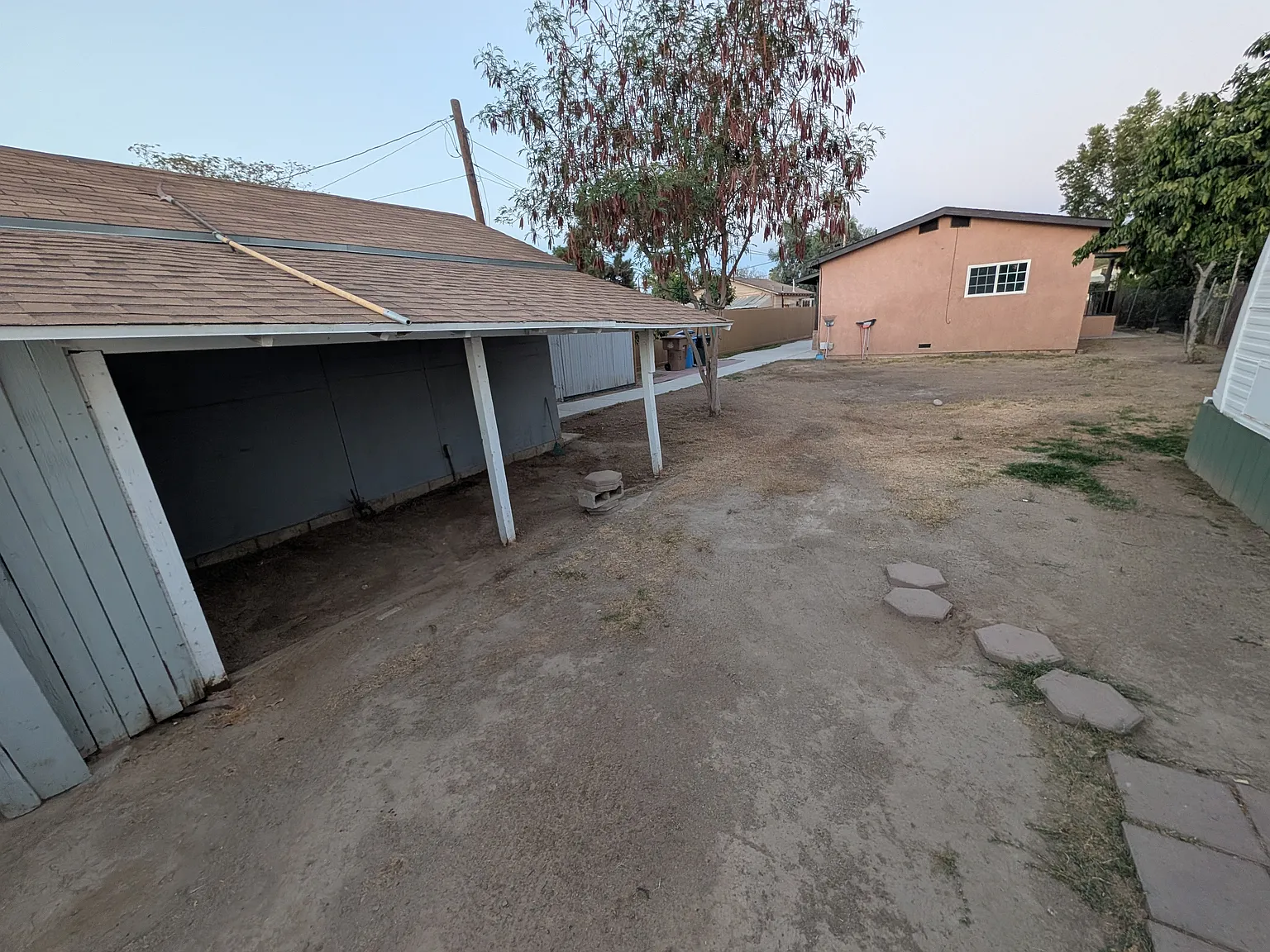 3 bed, 1440 sqft, $2,200 — Photo 3