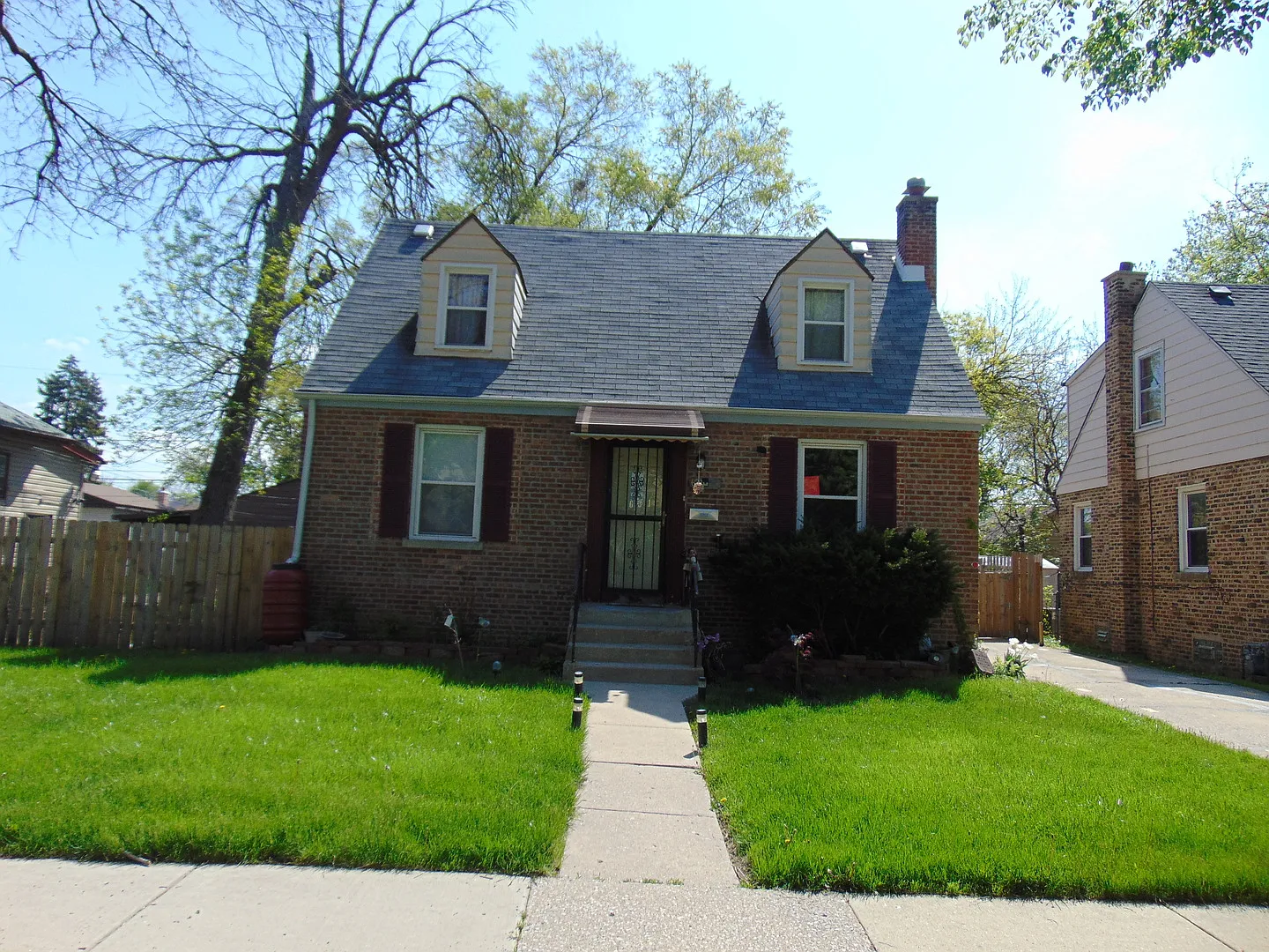 631 23rd Ave photo 1