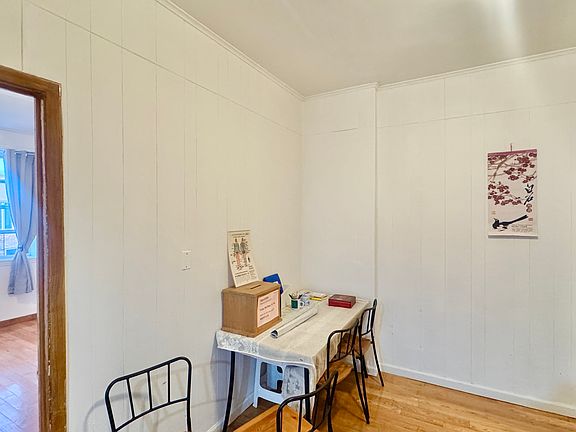 3rd image of 2018 62nd St APT 2F
