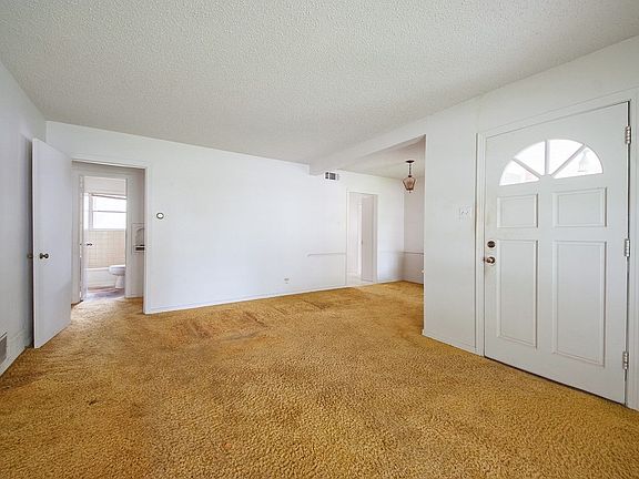 3rd image of 519 Blanning Dr