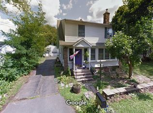 14 Eddy St, Avon, CT 06001