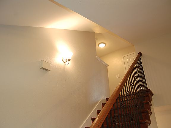 3rd image of 2602 Winslow Dr