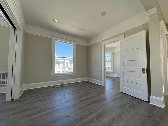 2nd image of 1601 Sacramento St APT 17