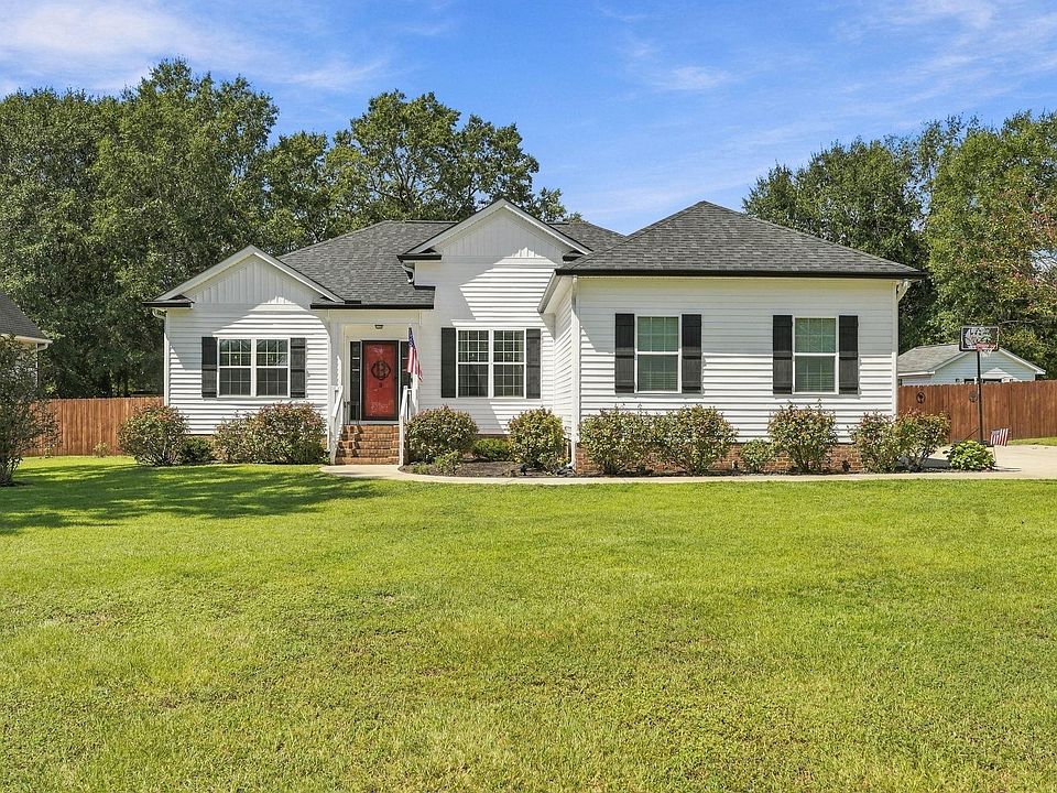 1st image of 8 Willbrook Dr