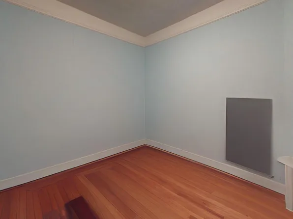 34-37 80th Street image 33 of 35