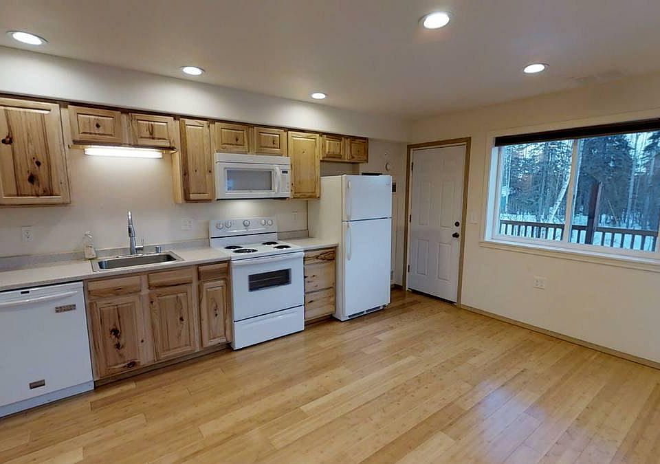 1st image of 1801 Iniakuk Ave #B