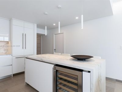 88 SW 7th St APT 3406, Miami, FL, 33130