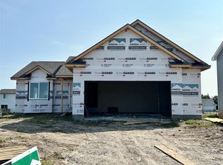 2101 White Oak Ln, Granger, IA 50109