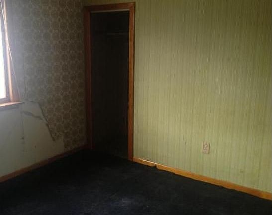 3rd image of 1415 10th Ave