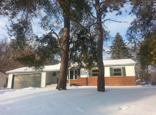 200 Blythe Ave, Linden, MI