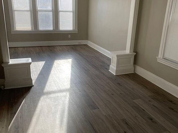 4th image of 507 Norwood St #2
