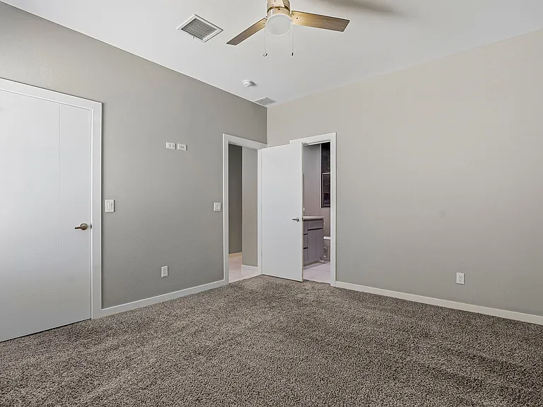 125 Via Rojas Dr — Photo 35