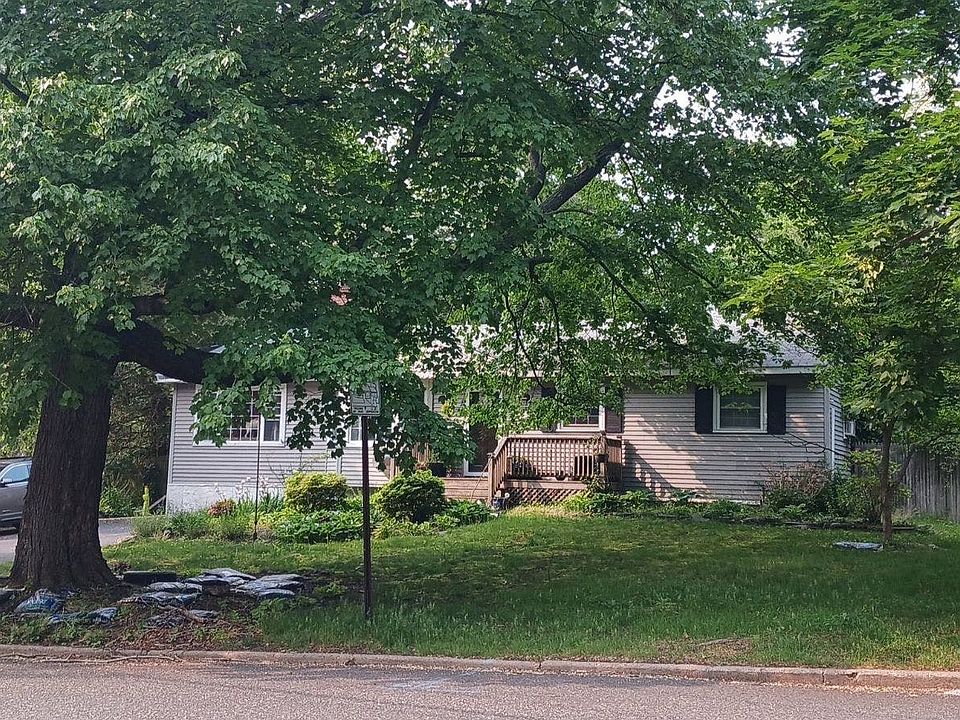 1st image of 311 Glenwood Ln