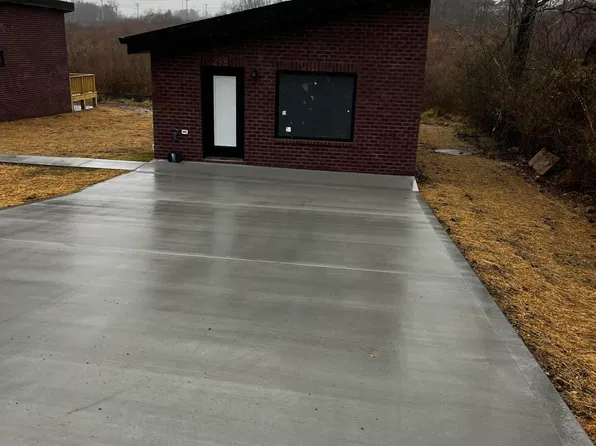 298 S Old Mail Rd, Crossville, TN 38555