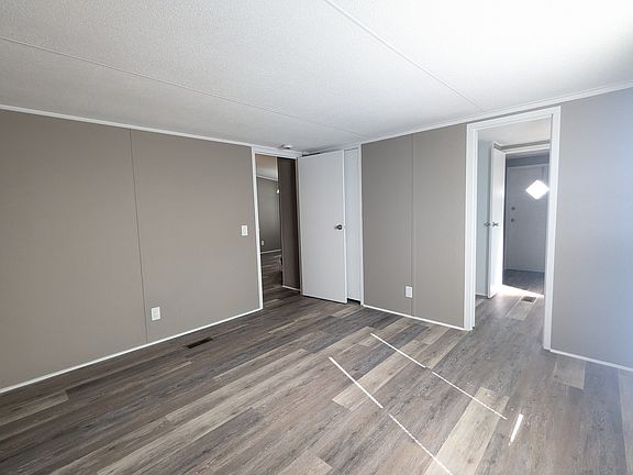 2nd image of 128 Strawberry Junction Ln #376