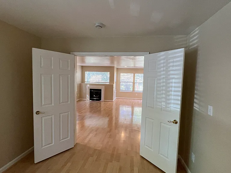 20000 Summercrest Dr — Photo 10